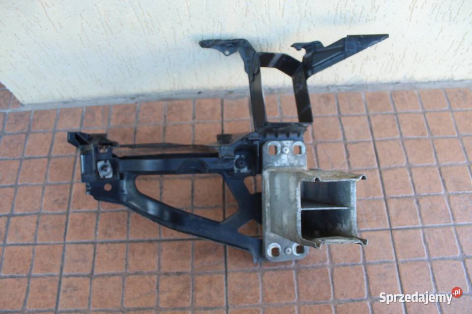 OKULAR PASA PRAWY PRZÓD BMW E61 7033732
