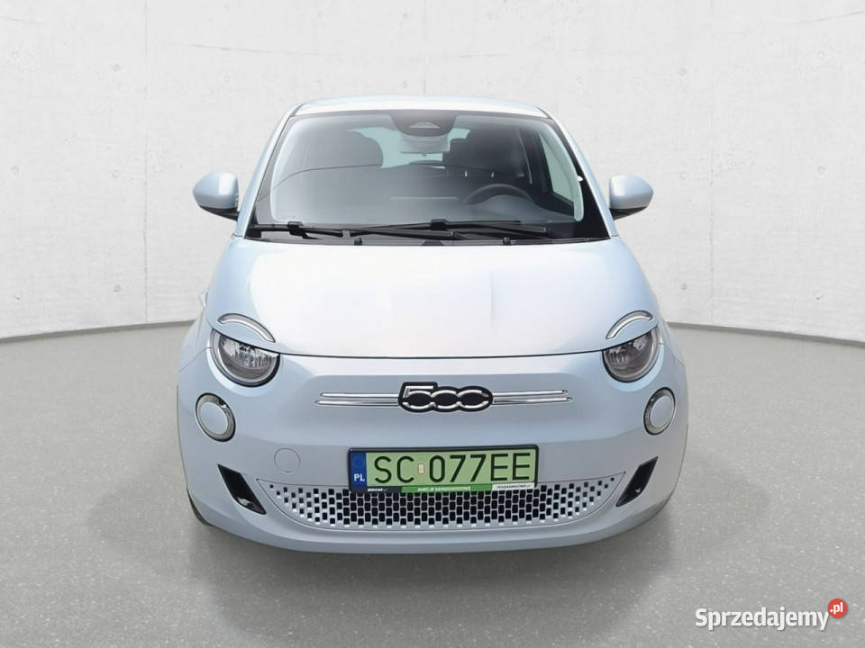 Fiat 500e Komorniki