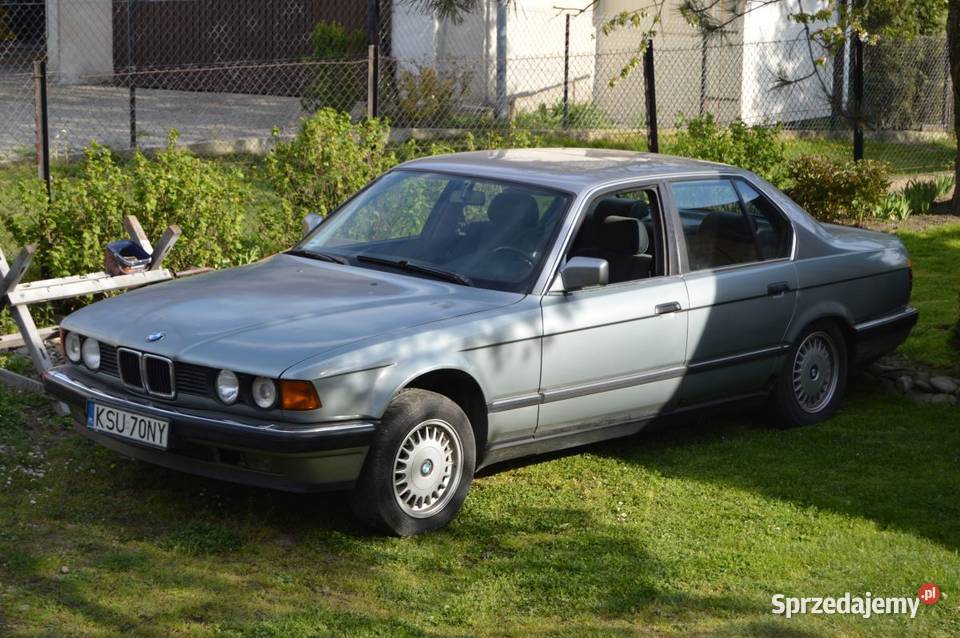 Sprzedam BMW E32 730i