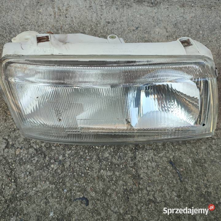 Reflektor passat B4 hella Lampy przednie Lubin