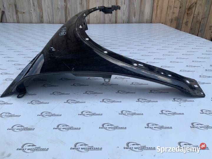 VOLVO C30 RDESIGN 07r błotnik prawy przód 180 Kielce