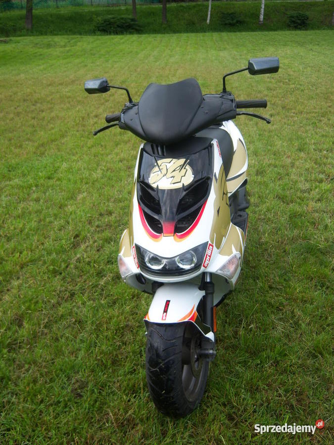 Aprilia SR 50 DiTech PureJet Manuel Poggiali garażowany małopolskie Kocmyrzów