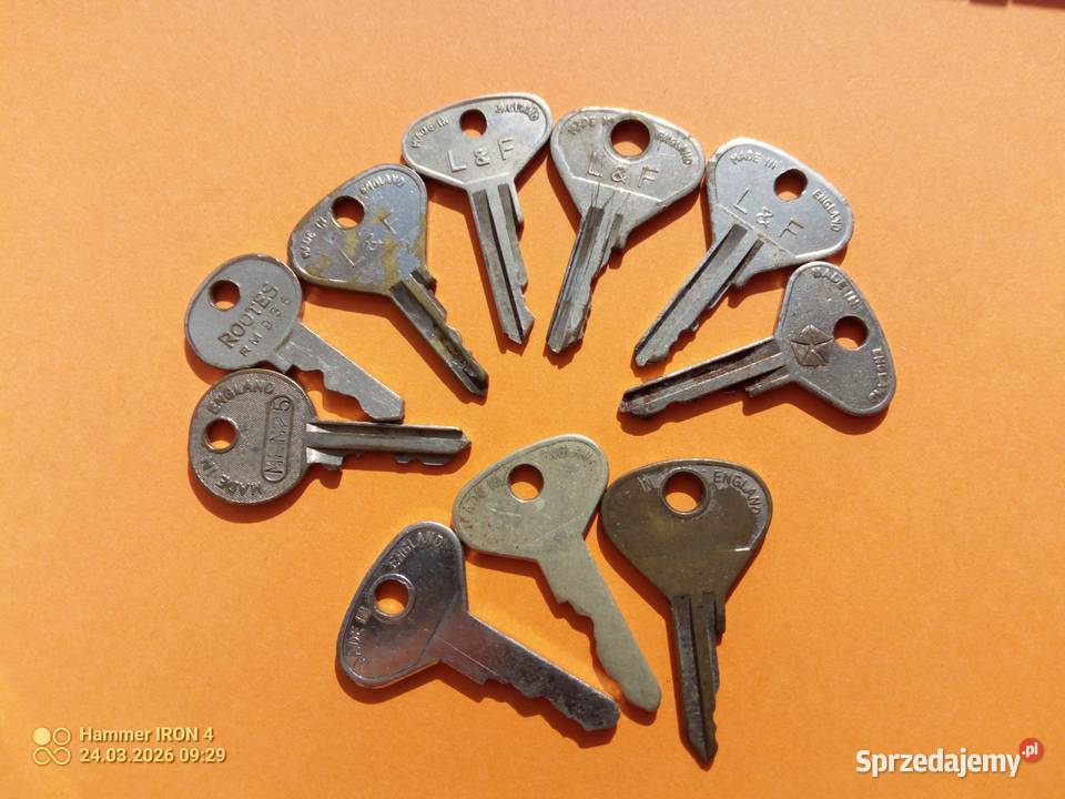 Stary zestaw kluczyki auto kluczyk Mix PRL