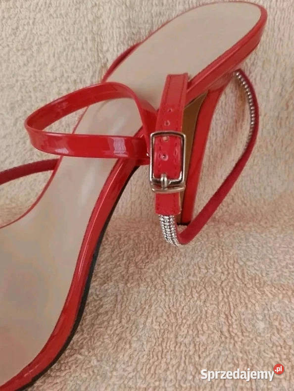 Szpilki czerwone lakierowane rozmiar 39 impreza mazowieckie Garwolin