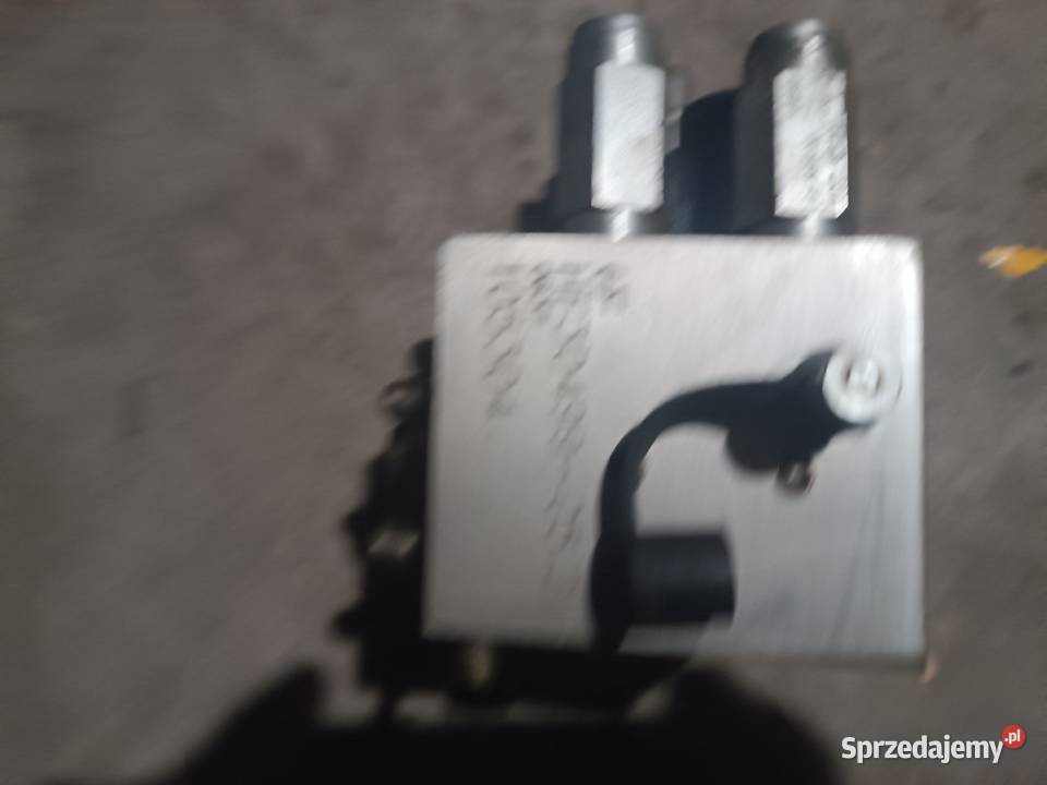 Rozdzielacz hydrauliczny świętokrzyskie Stąporków