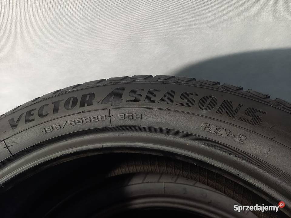 4x Opona UŻYWANA CAŁOROCZNA 19555R20 GOODYEAR Goodyear Zaścianki