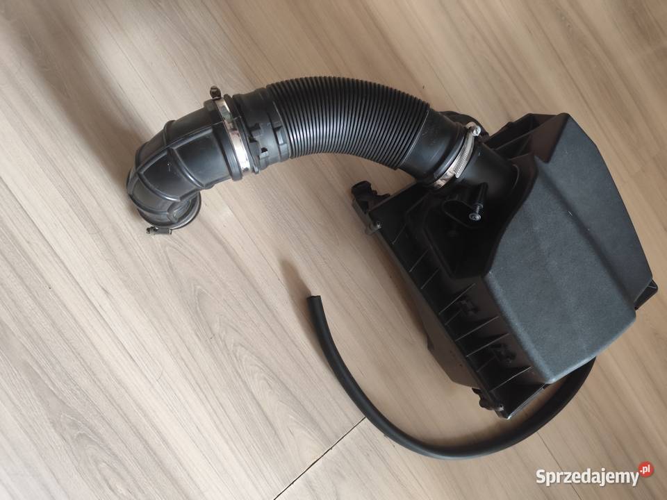 Obudowa filtra powietrza opel astra j 14T Katowice