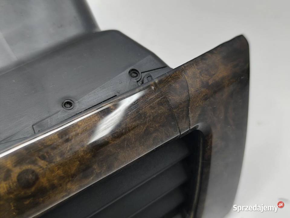 DEKOR DESKI KRATKI NAWIEWU BMW E61 6910734