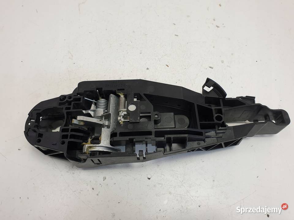 Opel Corsa F STELAŻ MOCOWANIE KLAMKI prawy tył Rudka