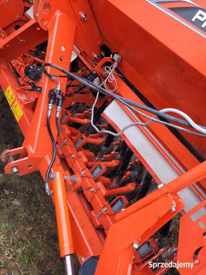 Agregat uprawowo siewny kuhn 3000 mazowieckie Nur