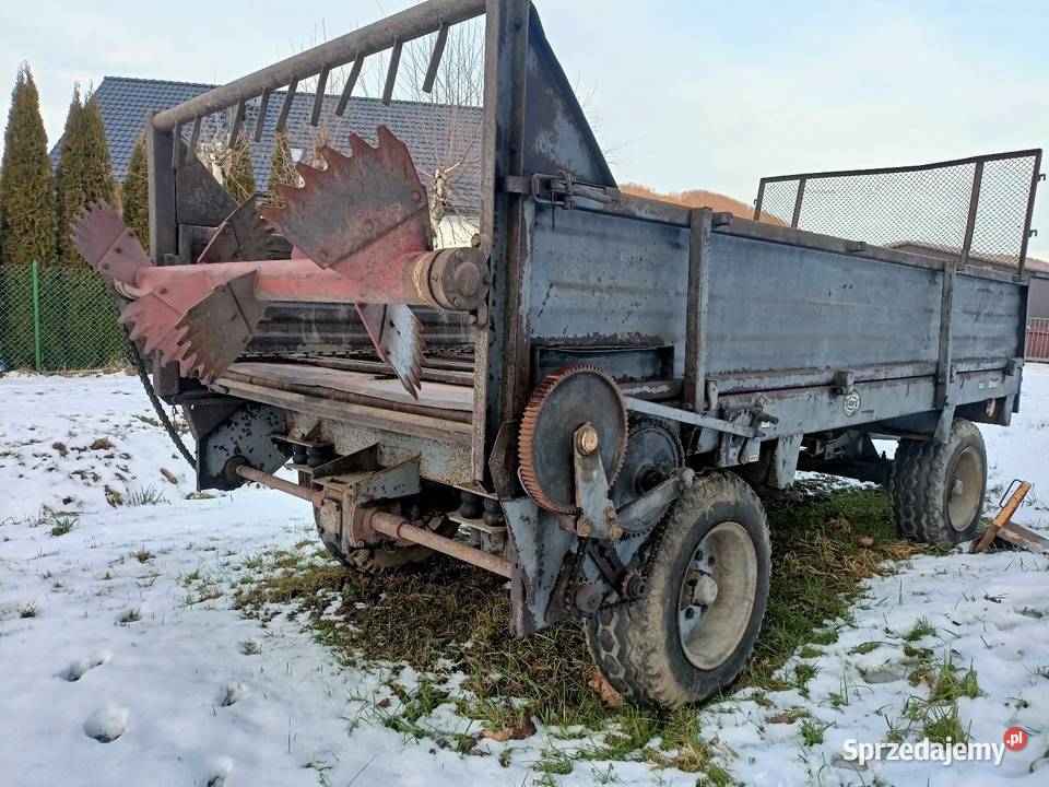 Rozrzutnik obornika w oryginale agromet czarna nieuszkodzony Limanowa sprzedam