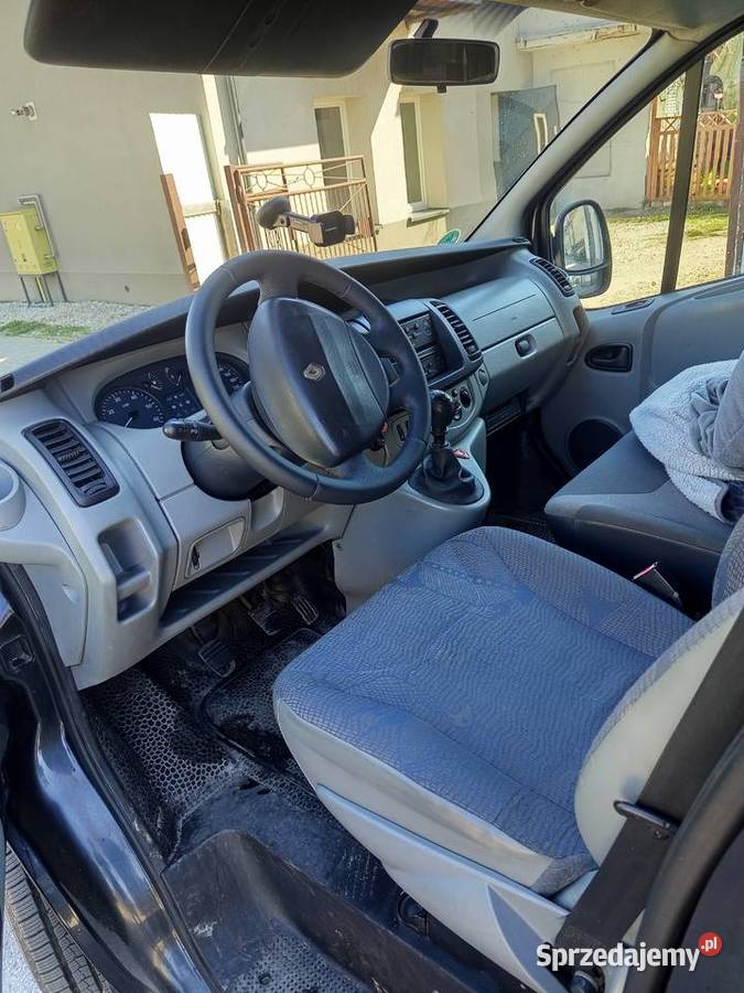 Renault Trafic Vivaro 9osobowy 19 super stan Rok produkcji 2003 Końskie