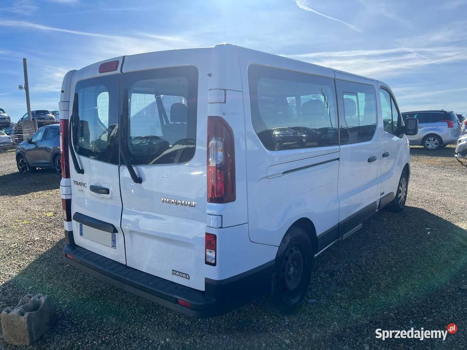 RENAULT Trafic III 16 DCi 125 Energy Zen VP 9