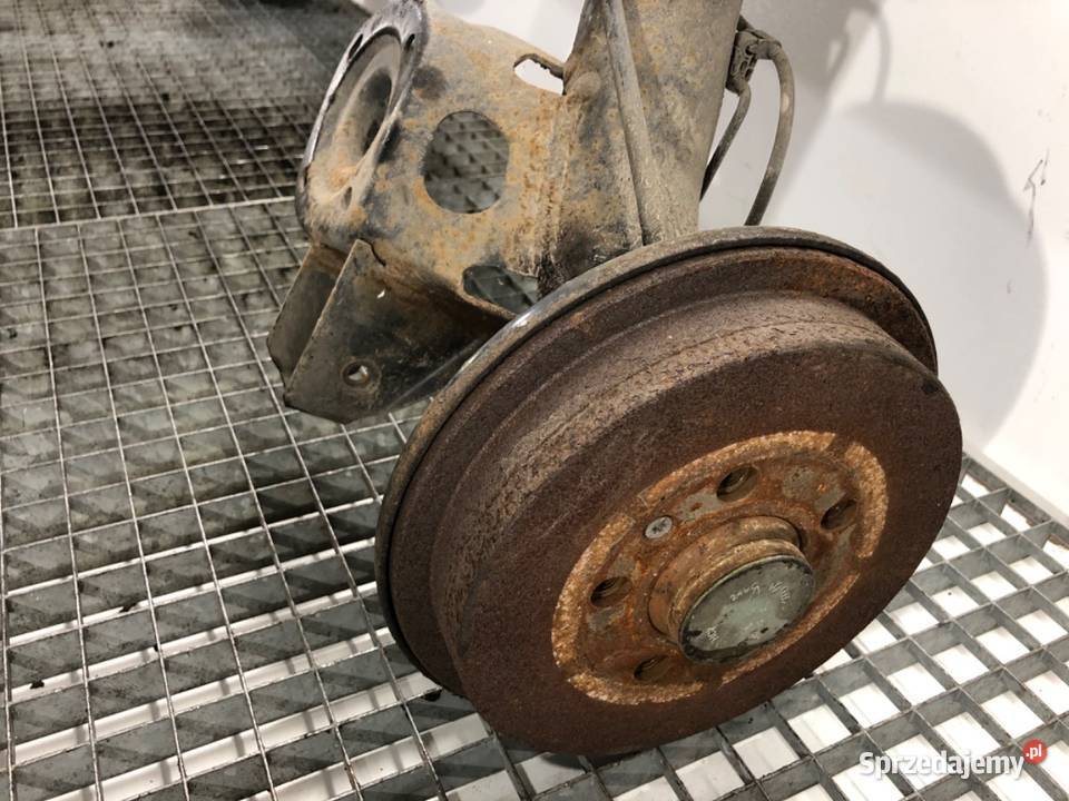 BELKA TYŁ SKODA FABIA III Kombi TYLNA