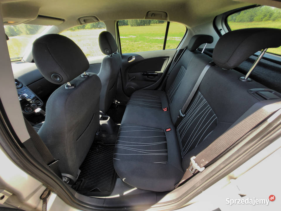 Opel Corsa D 2010 12 63kW 86 Salon wersja 111th Błonie