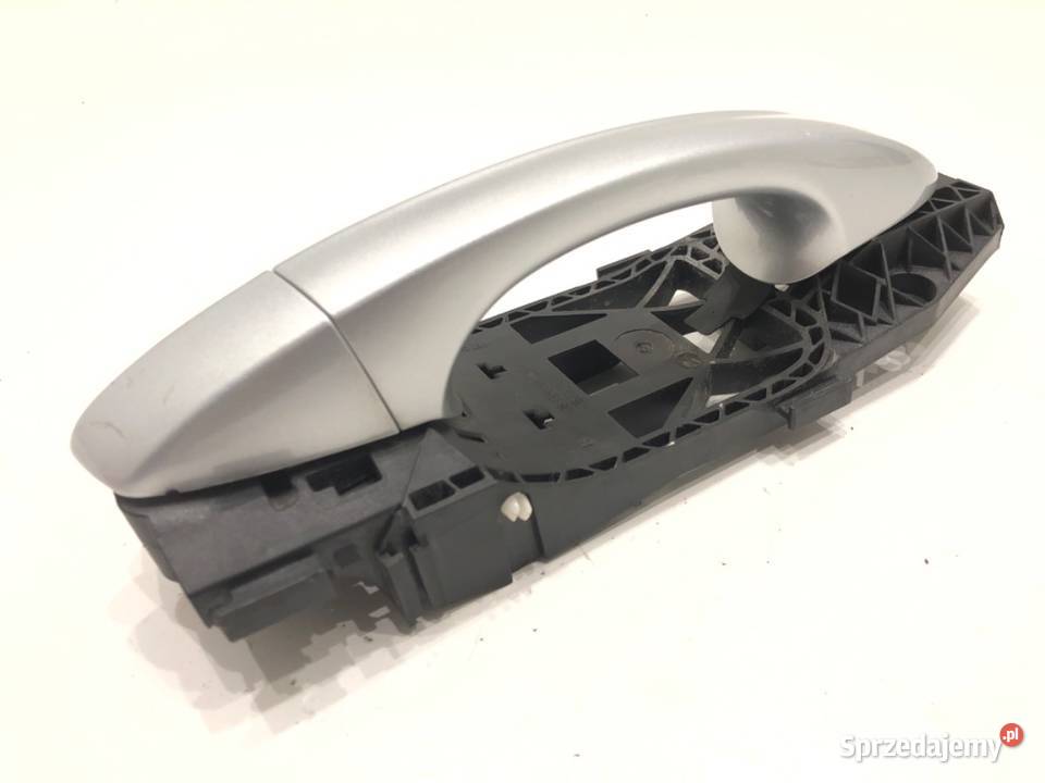 KLAMKA ZEWNĘTRZNA PRAWY TYŁ VW GOLF VII