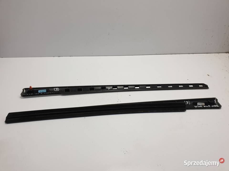 Mercedes A205 W205 Cabrio TYLNA LISTWA SZYBY Kpl Części samochodowe