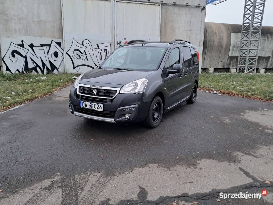 Peugeot Partner Tepee Outdoor 16 BlueHDi 120 363000km