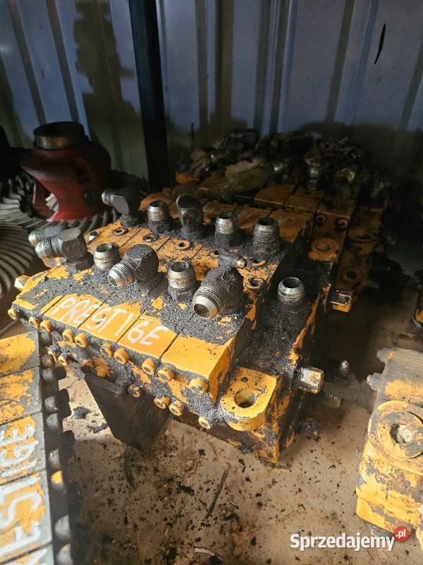 Rozdzielacz hydrauliczny Case Servopower 580 K Gdynia