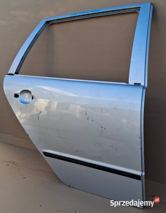 SKODA FABIA I KOMBI DRZWI PRAWY TYŁ PRAWE TYLNE Bieleń sprzedam