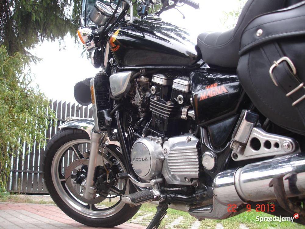 HONDA MAGNA VF 750 Rok produkcji 1988 Łódź