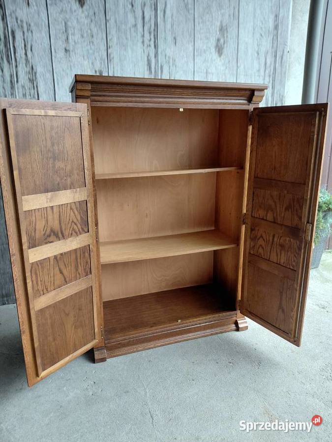 wysoka komoda rzeżbiona 504 Byczyna