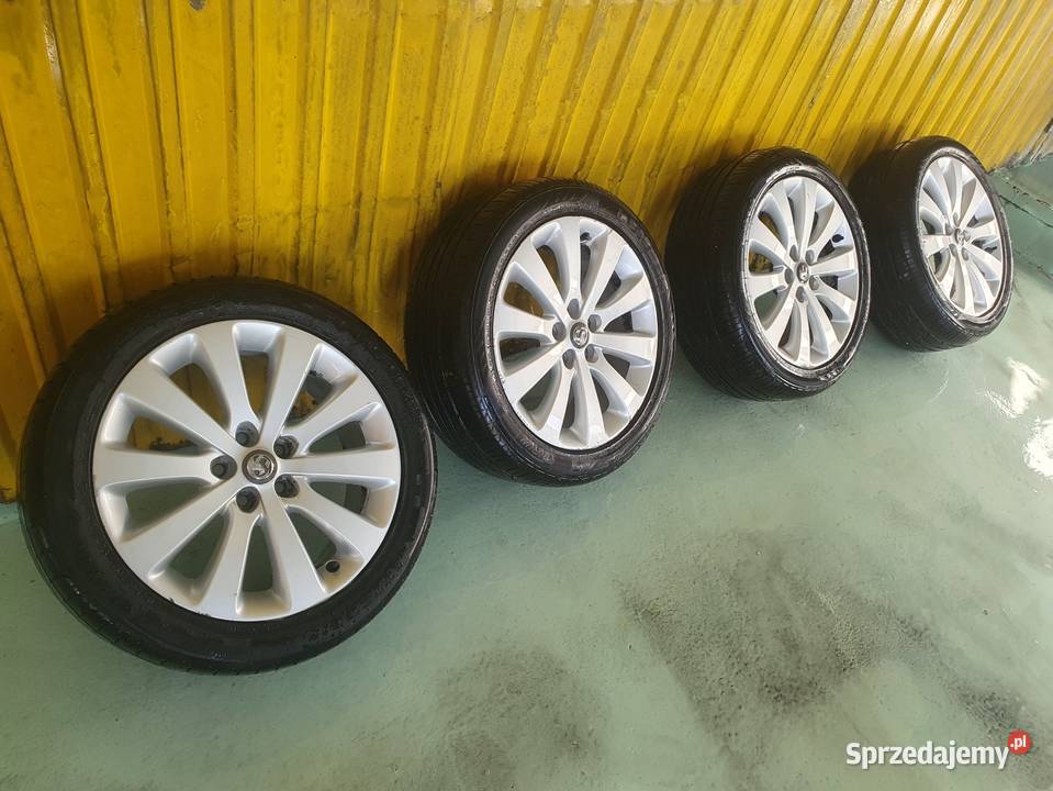 Orginalne Felgi aluminiowe r17 OPEL ASTRA J