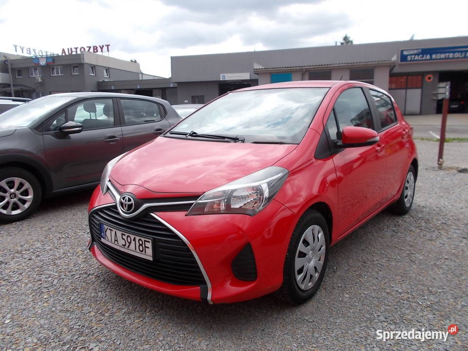 TOYOTA YARIS 13 benzynasalon Polska