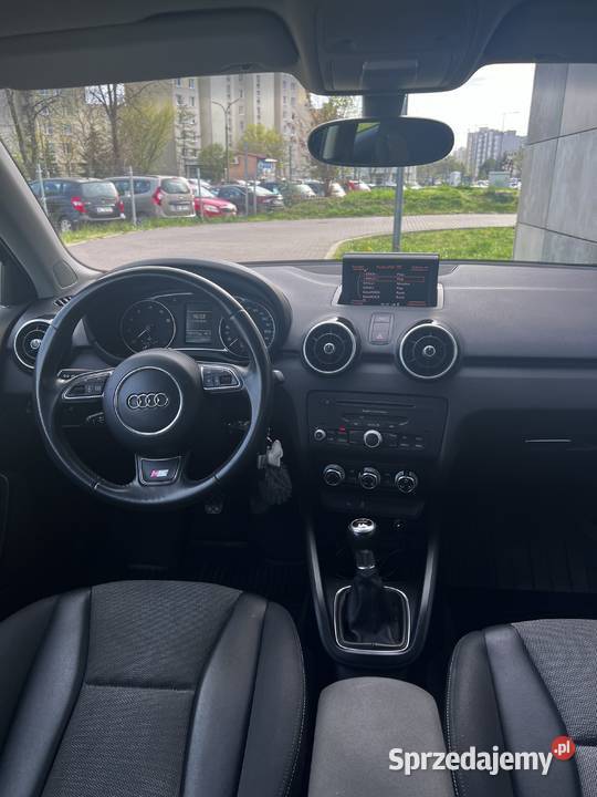 Audi A1 12 s line zadbane Warszawa