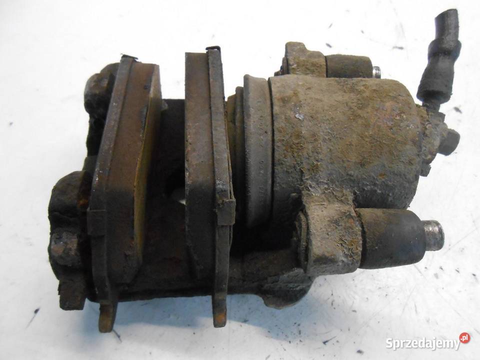 ZACISK HAMULCOWY PRAWY PRZÓD SKODA OCTAVIA 19 TD sprzedam