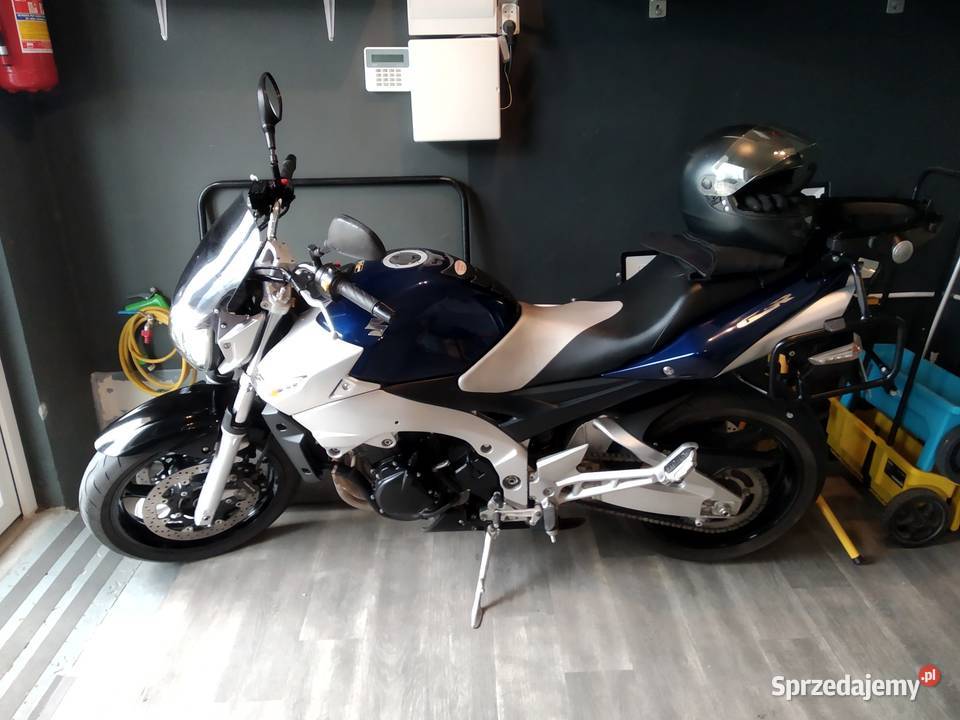Suzuki GSR 600 pierwszy właściciel kufry wielkopolskie Poznań sprzedam