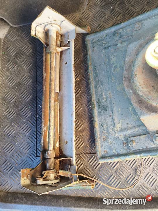 Klapa bagażnika koszą wózka bocznego M72 Leszno