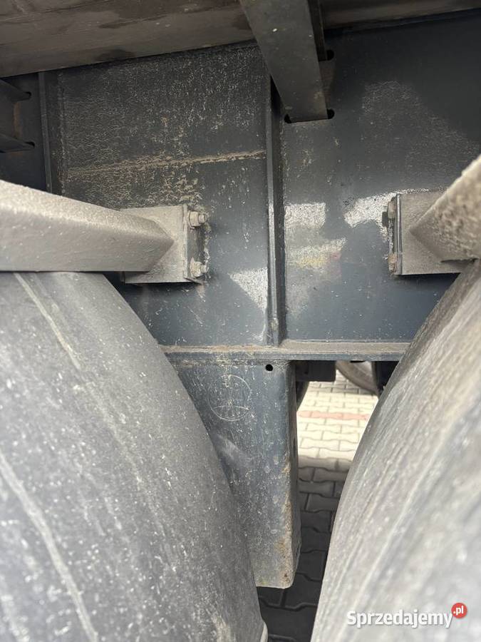 Naczepa Firanka Fruehauf Burtowe i plandeki Chmielów