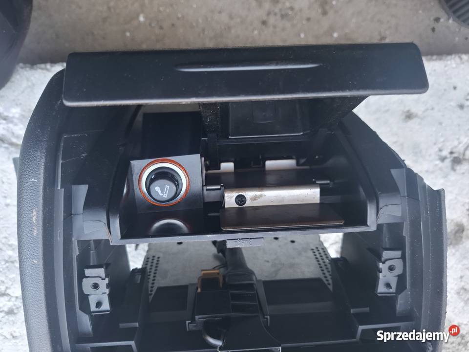 Ramka Środkowa Panel Radio Org Seat Leon Części samochodowe