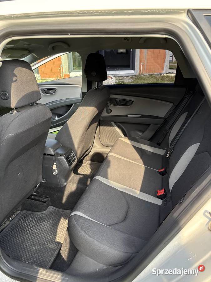 Seat Leon ST 16TDI 110 śląskie Czerwionka-Leszczyny sprzedam