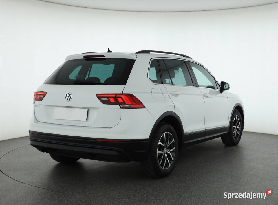 VW Tiguan 15 TSI światła przeciwmgielne Piaseczno