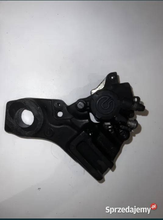 Zacisk hamulcowy tył jarzmo BMW F900R 2021r K83