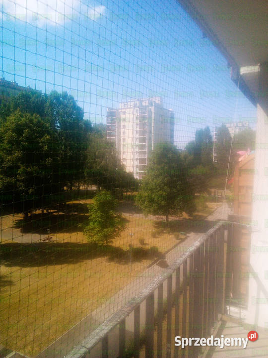 Siatka ochronna na balkon przeciw ptakom Warszawa