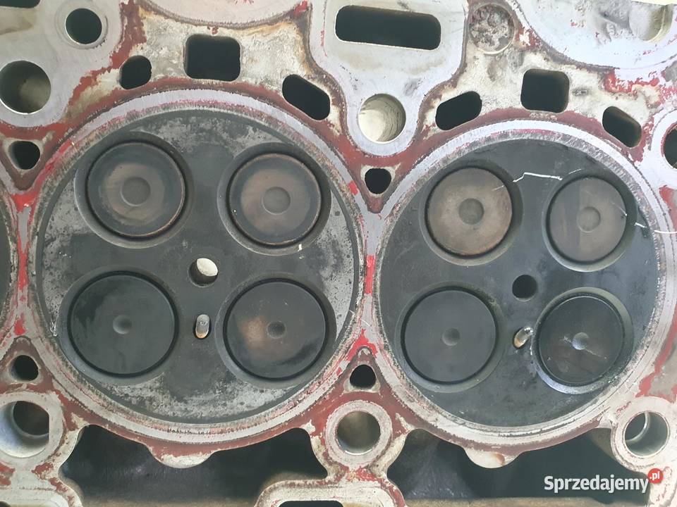 GŁOWICA CYLINDRÓW BMW F10 F11 F30 20 D 8513709