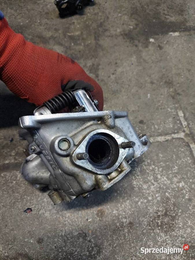 Piaggio Beverly 125 głowica zawór zawory dolnośląskie Jelenia Góra