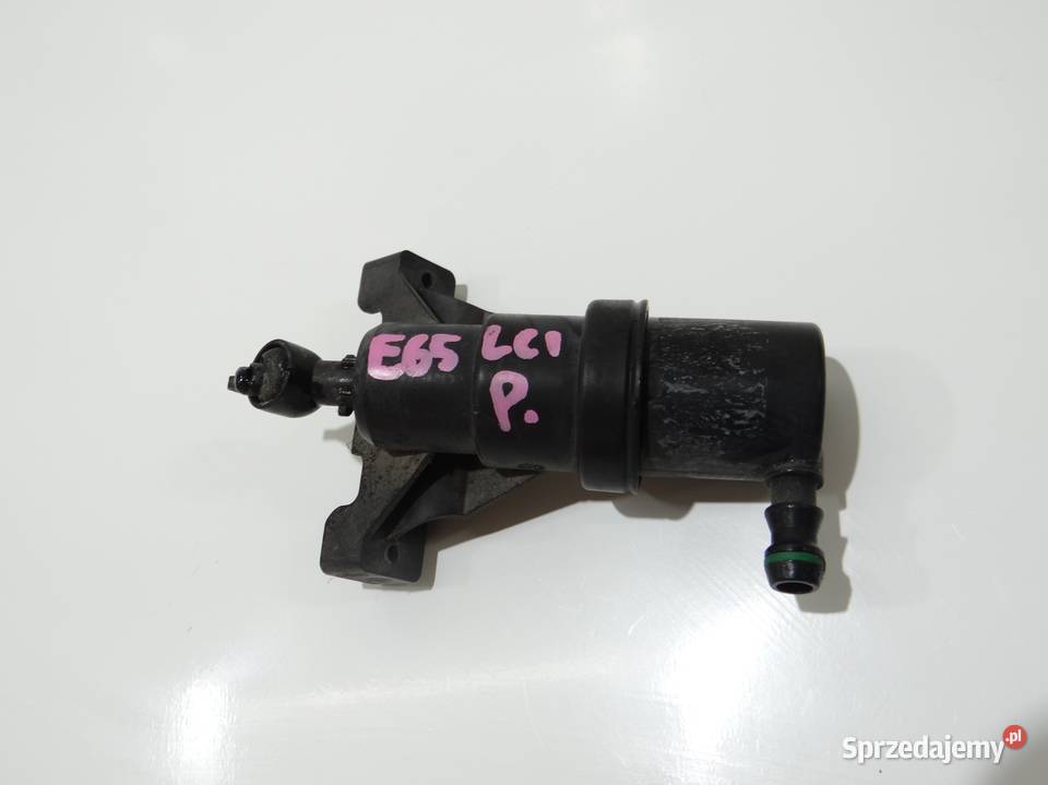 SPRYSKIWACZ LAMPY PRAWY BMW E65 LCI Dysze spryskiwaczy Strzyżewice