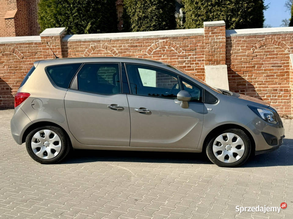 Opel Meriva Cosmo 14T 140 LPG Sewencja Manual Rok produkcji 2013