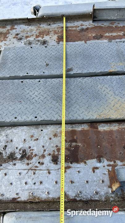 Laweta przyczepa ciężarowa łódzkie Łazy-Dąbrowa