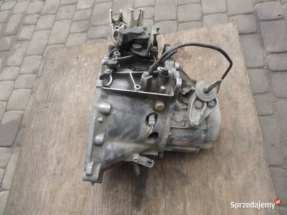 Peugeot 307 20 HDI skrzynia biegów 20DM39 Części samochodowe Nowy Sącz