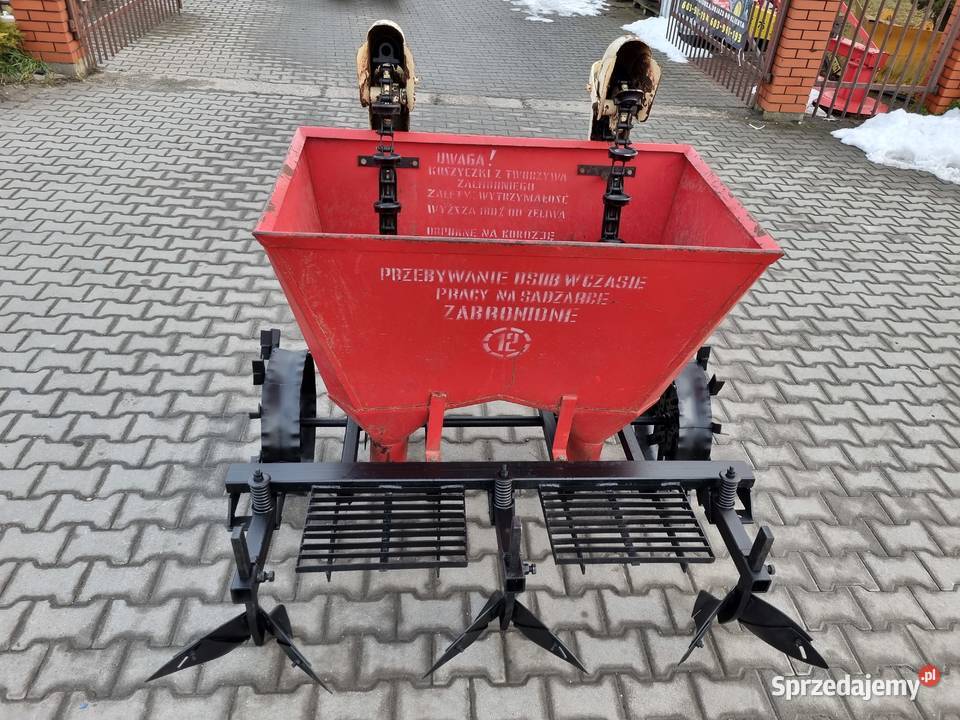 Sadzarka koszyczkowa do ziemniaków dwurzędowa