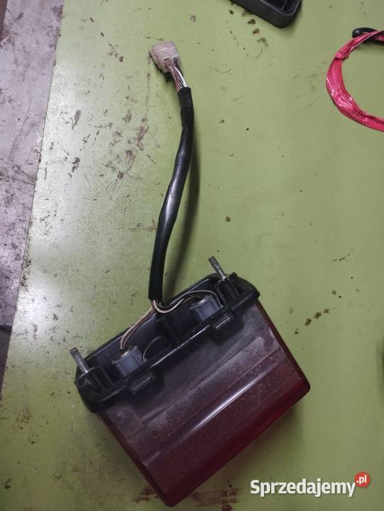 Suzuki Gs500 lampa tył Książnice sprzedam