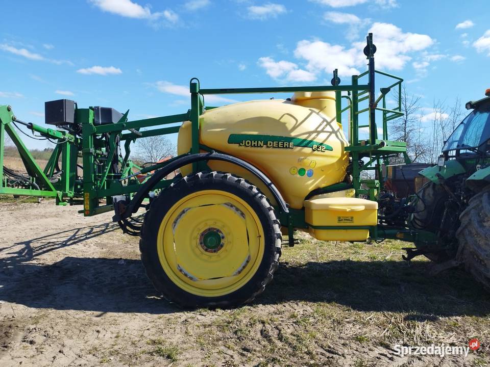 John deere 832 Suczki