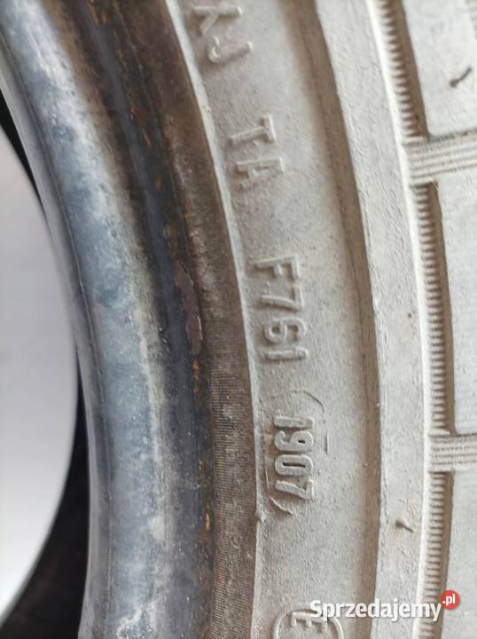 OPONA LETNIA PIRELLI CHRONO 23565R16C 1907978