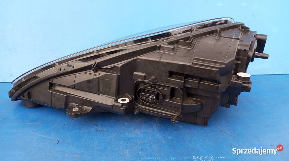 95B941010AP LAMPA PRAWY PRZÓD EU PORSCHE MACAN wielkopolskie