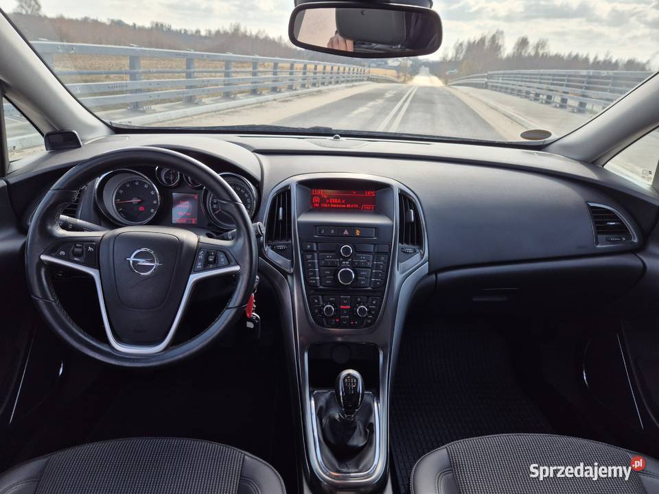 Opel astra j 16 hb 5d cosmo163tkm podgrzewane fotele Bełchatów